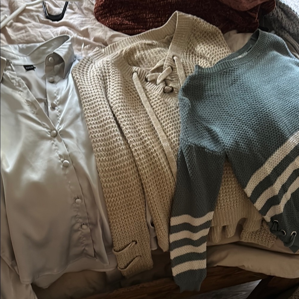 SHEIN Cream and Teal Knit Cardigan Set